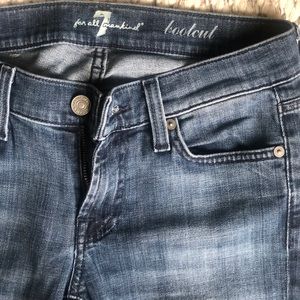 7 Bootcut Jeans